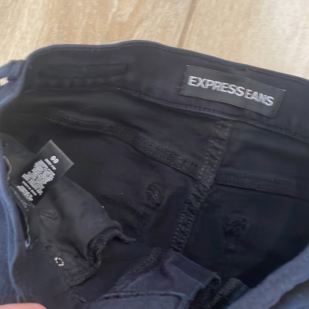 Express Ripped Stretch Jeans - Picture 2 of 3